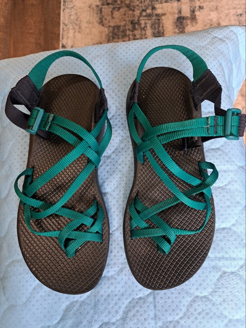 Chaco Women’s Strappy Outdoor Sandals in Teal